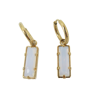 Picture of Women's earrings gold-plated with stone